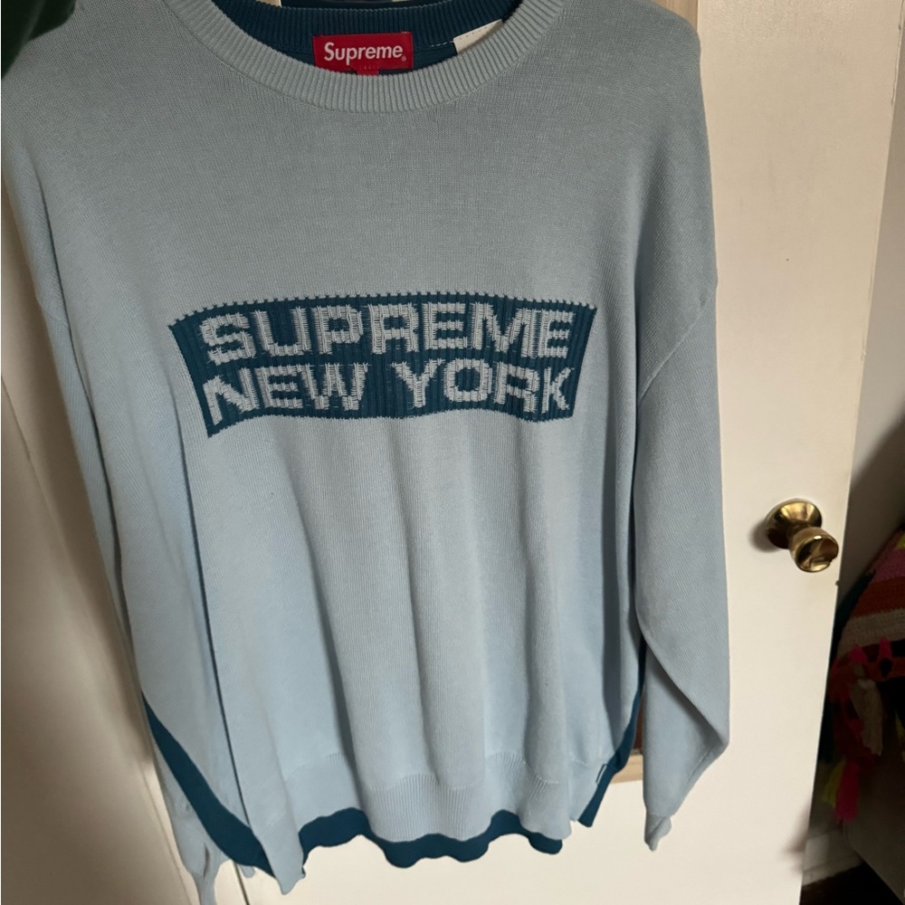 Supreme 2 tone sweater